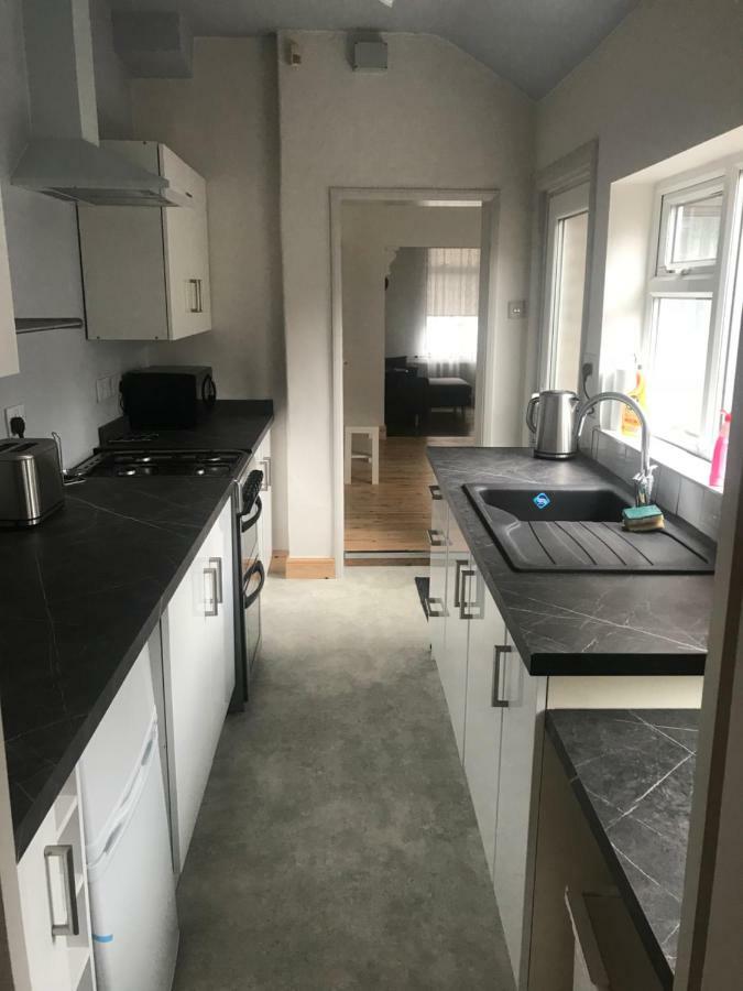 فيلا يوركفي 53 Wellington Street المظهر الخارجي الصورة